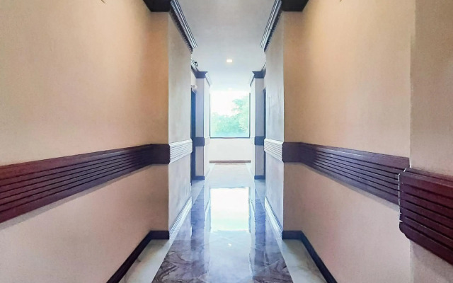 OYO 90428 Remington Hostel