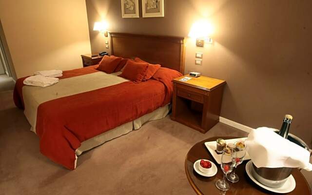 Howard Johnson by Wyndham Villa Maria Casino