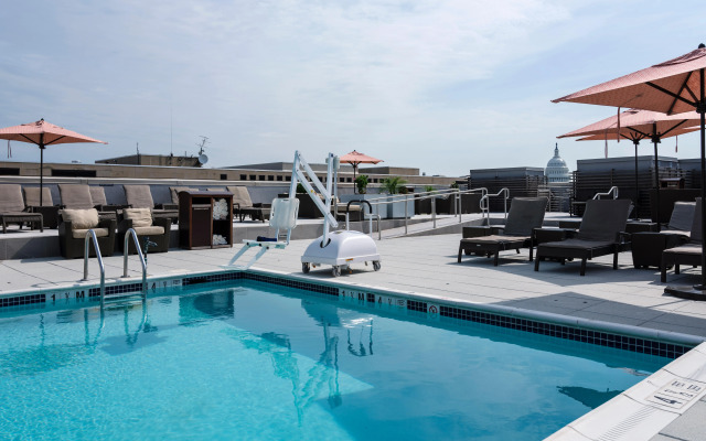 Holiday Inn Washington Capitol - Natl Mall by IHG