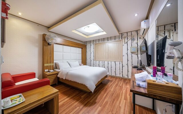 Yangpyeong Hotel New York