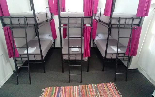 Casa Eguren Art Hostel - Adults Only
