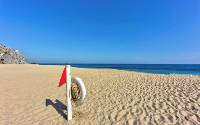 Cabo Pedregal Condo: Ocean View & 2 Infinity Pools
