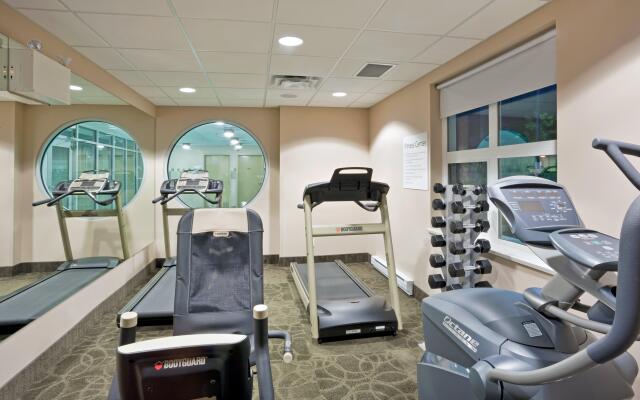 Holiday Inn Hotel & Suites Surrey East Cloverdale by IHG