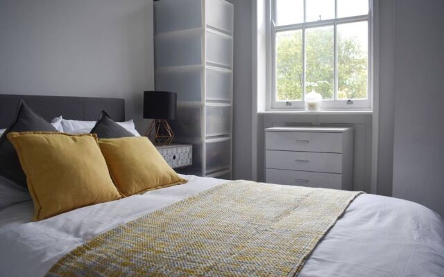 Fantastic 1 Bedroom Flat in Central Brighton Location