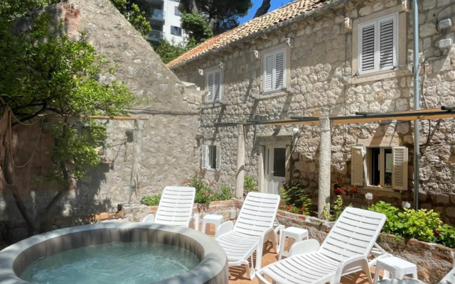 Peaceful house in Dubrovnik