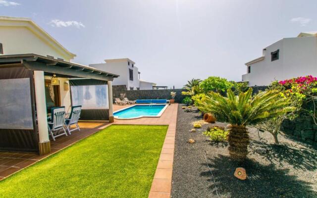 216 - Villa Helena by Villas Now Ltd