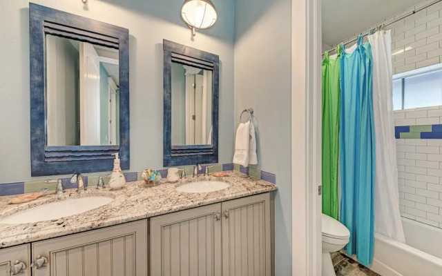 Blue Palm Paradise - 205 - 65th