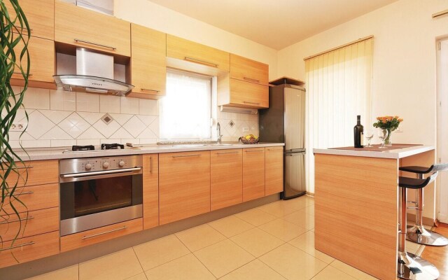 Beautiful Home in Debeljak With Wifi and 3 Bedrooms