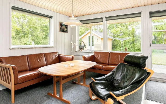 6 Person Holiday Home in Ulfborg