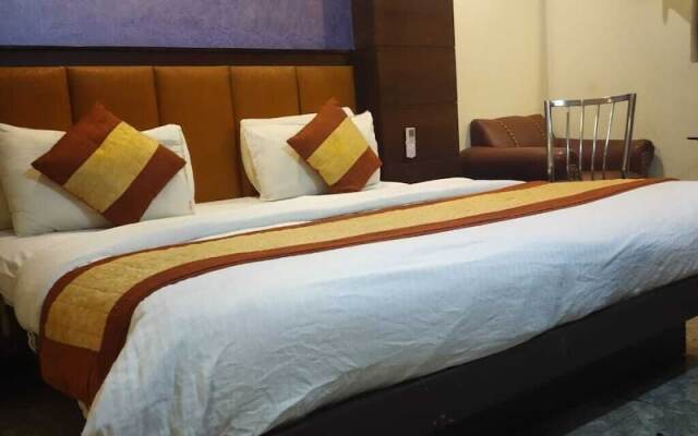 ADB Rooms Hotel Chander Palace