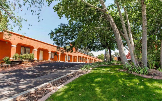Rodeway Inn