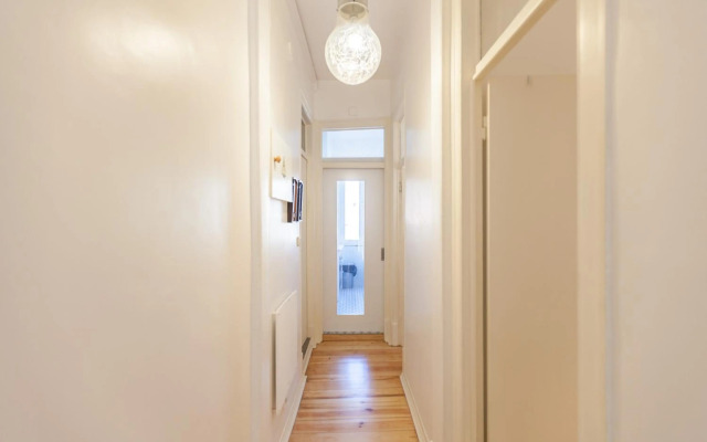 FLH The Poet Apartment near Saldanha