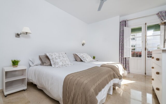 Bright & Spaious 2 BD Apartment Close to the Bullring Iris