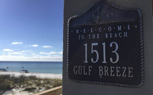 Gulf Breeze by Five Star Properties