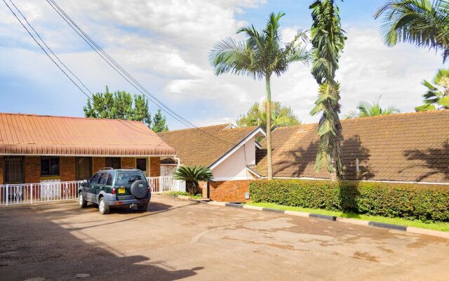 Matsiko Gardens and Hotel