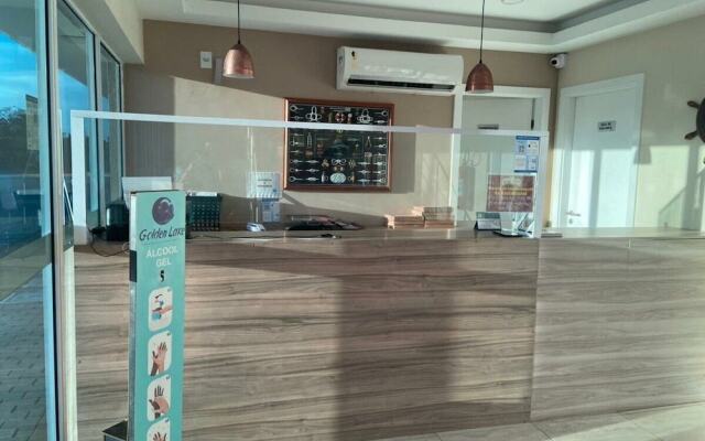 Golden Lake Residence III