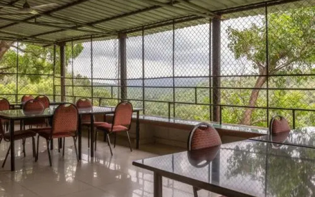 KSTDC Hotel Mayura Nisarga Pearl Valley