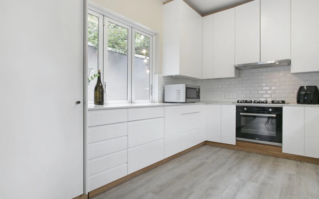 The Gordon Townhouse