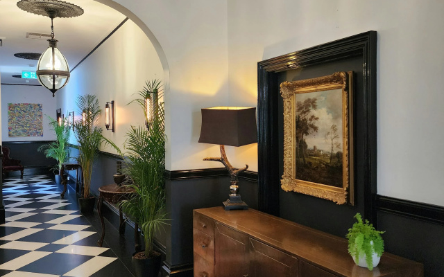The Macquarie Hotel – Lobby – Hobart