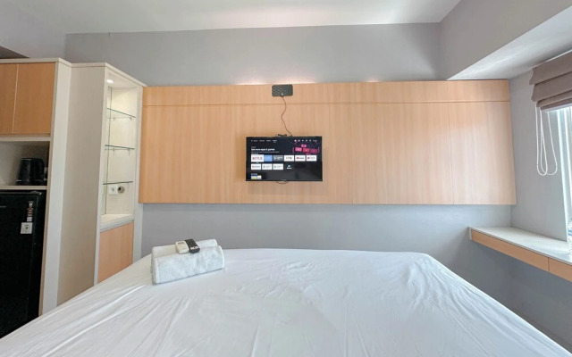 Pleasant and Restful Studio at Orchard Supermall Mansion Apartment