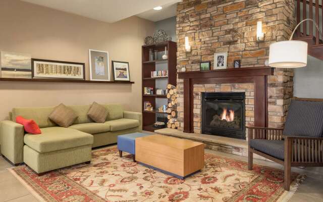 Country Inn & Suites by Radisson, Lima, OH