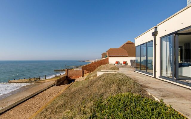 The Sea House - Ultimate Seafront Living Sunsets