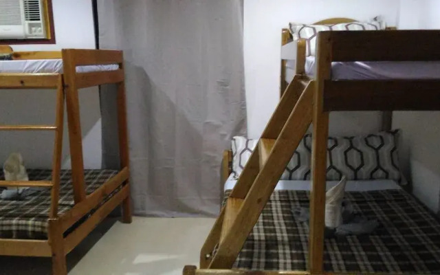 Sealor Pension House