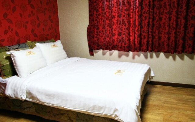 High Valley Hotel