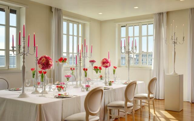 Palazzo Montemartini Rome, A Radisson Collection Hotel