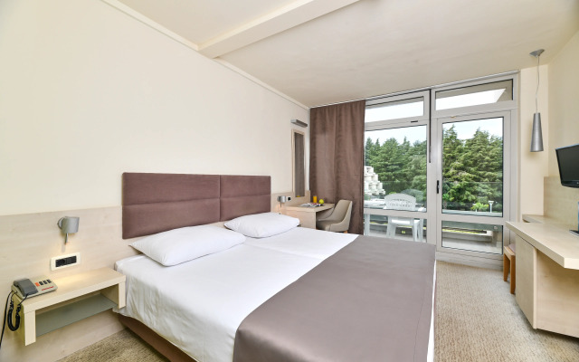 Hotel Mediteran Plava Laguna