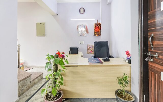OYO 22968 Devanshi Residency