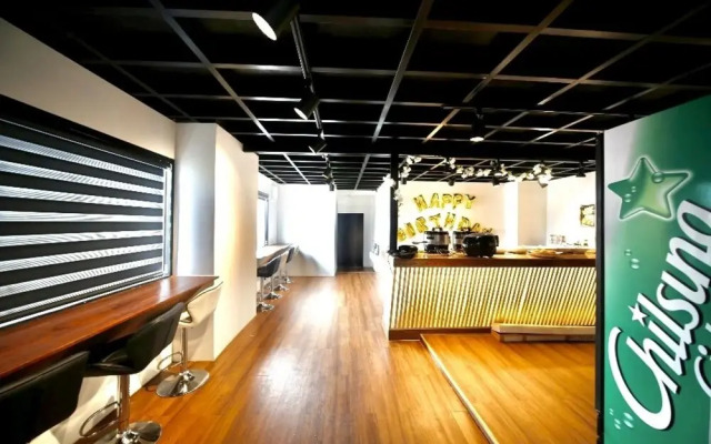 Cheongju Business Hotel JA