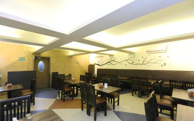 Capital O 14933 RPR Residency