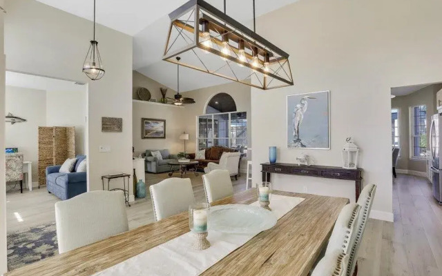 Lovely Pet-friendly Waterfront Home With Pool and Dock