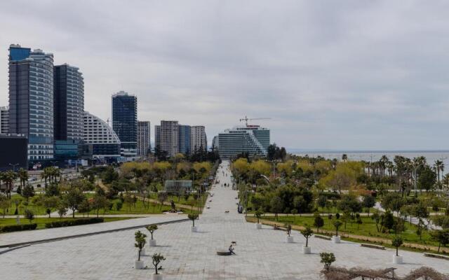 The SPOT Apartments - Orbi Beach Tower