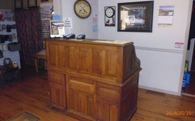 The Victorian Motel and RV Park