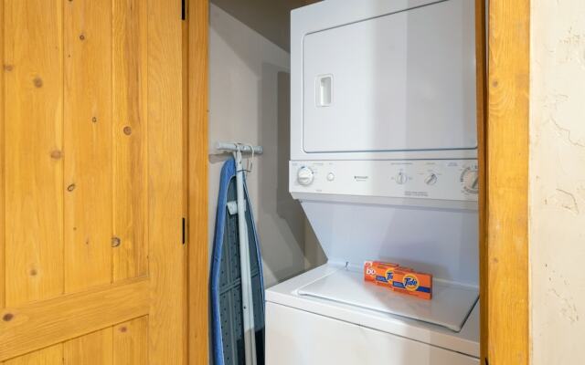 Bear Creek Lodge 107a 1 Bedroom Condo by Alpine Lodging Telluride