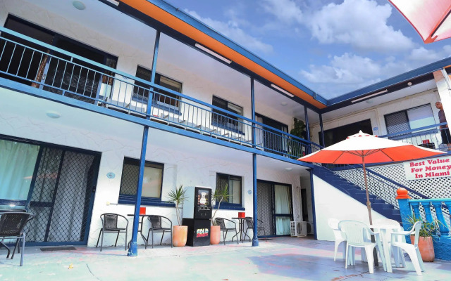 Miami Shore Apartments & Motel