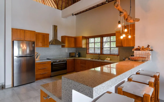 Villa Emerald