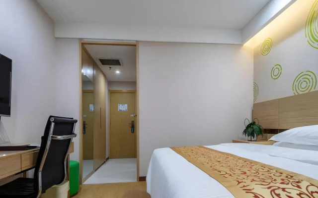 GreenTree Inn Changzhou Menghe Town Chengfeng Building