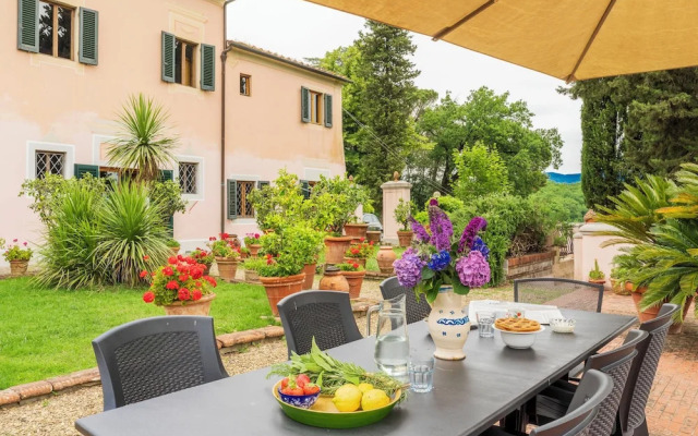 Villa Montegattoli With Panoramic Pool