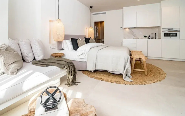 A6- Seaclub Suites by Roomservices