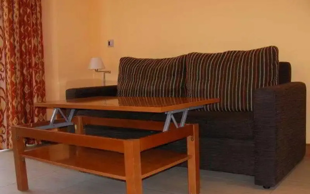 Aparthotel Feijoo
