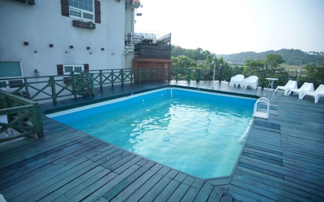 Gamsung 36.5 Pension Hotel