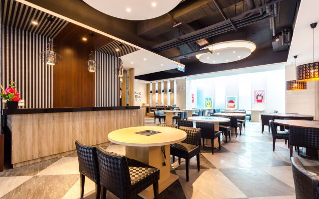 Princess & Elephant Hotel