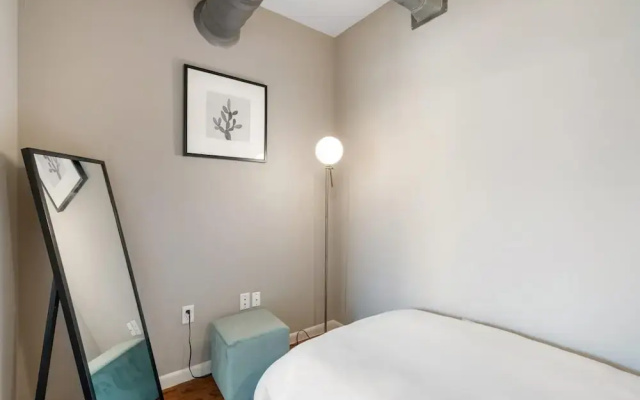 Plano Comfy 2BD 1 5BA Apartment