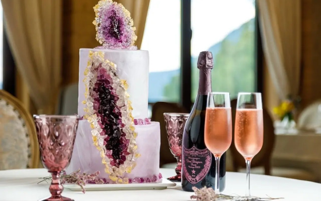 Алтай Вилладж Телецкое