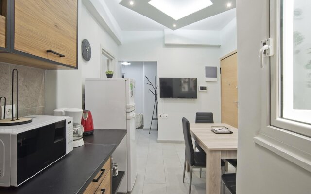 Sofia s Home in Piraeus