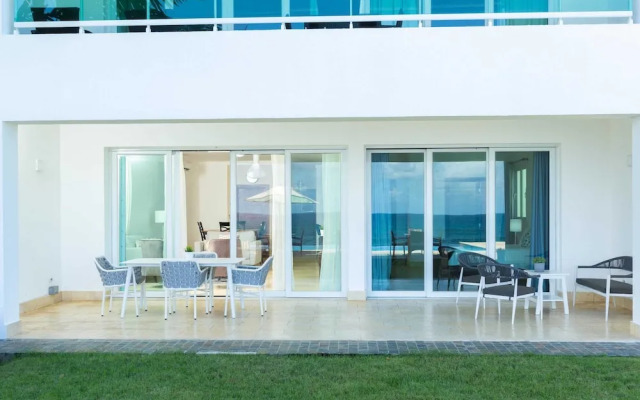 Escondido Bay Properties by Caribe Stays
