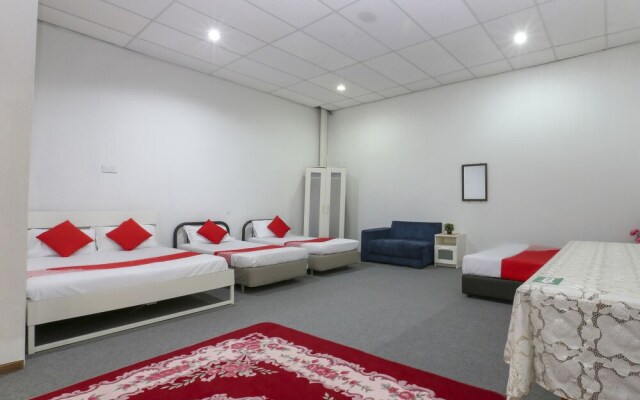 OYO 90115 Citra Kadok Hotel & Banquet Hall